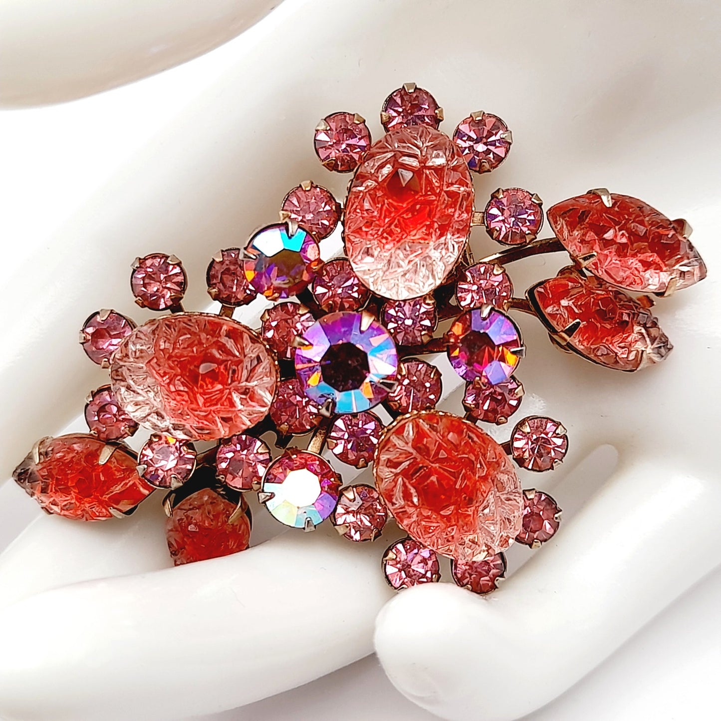 Vintage 1950s Pink Molded Glass Floral Brooch