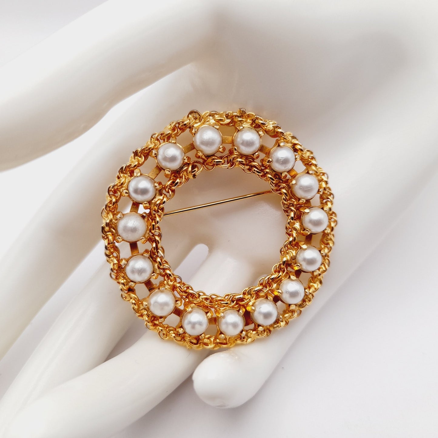 Vintage Signed Hobe Gold Tone Pearl Wreath Brooch - 2 Inches