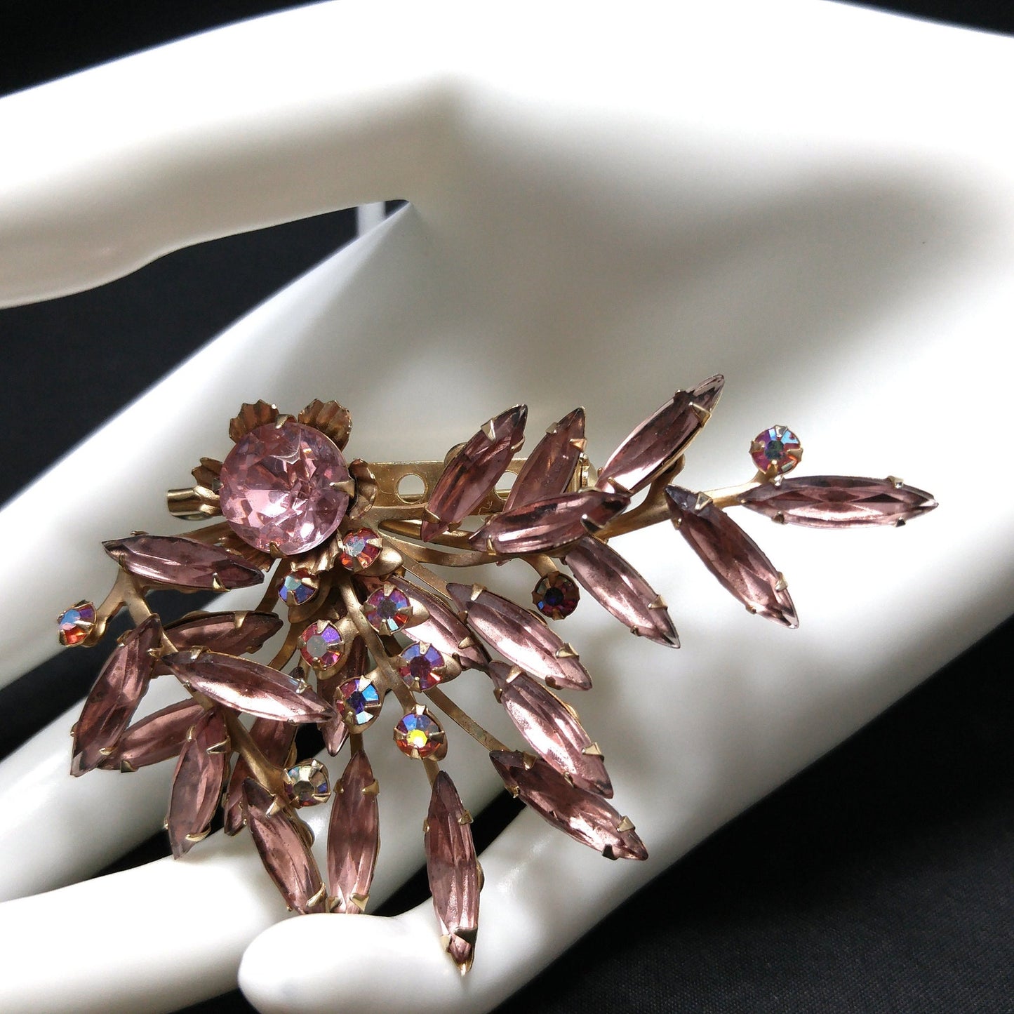 Pink Lavender Rhinestone Brooch Earrings, Riveted Design, 1950s Vintage Jewelry
