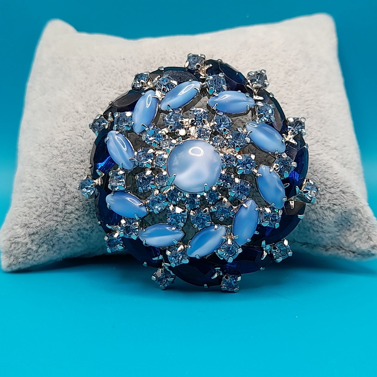 Vintage Blue Domed Rhinestone Brooch Light & Dark Blue Cabochon 1960s