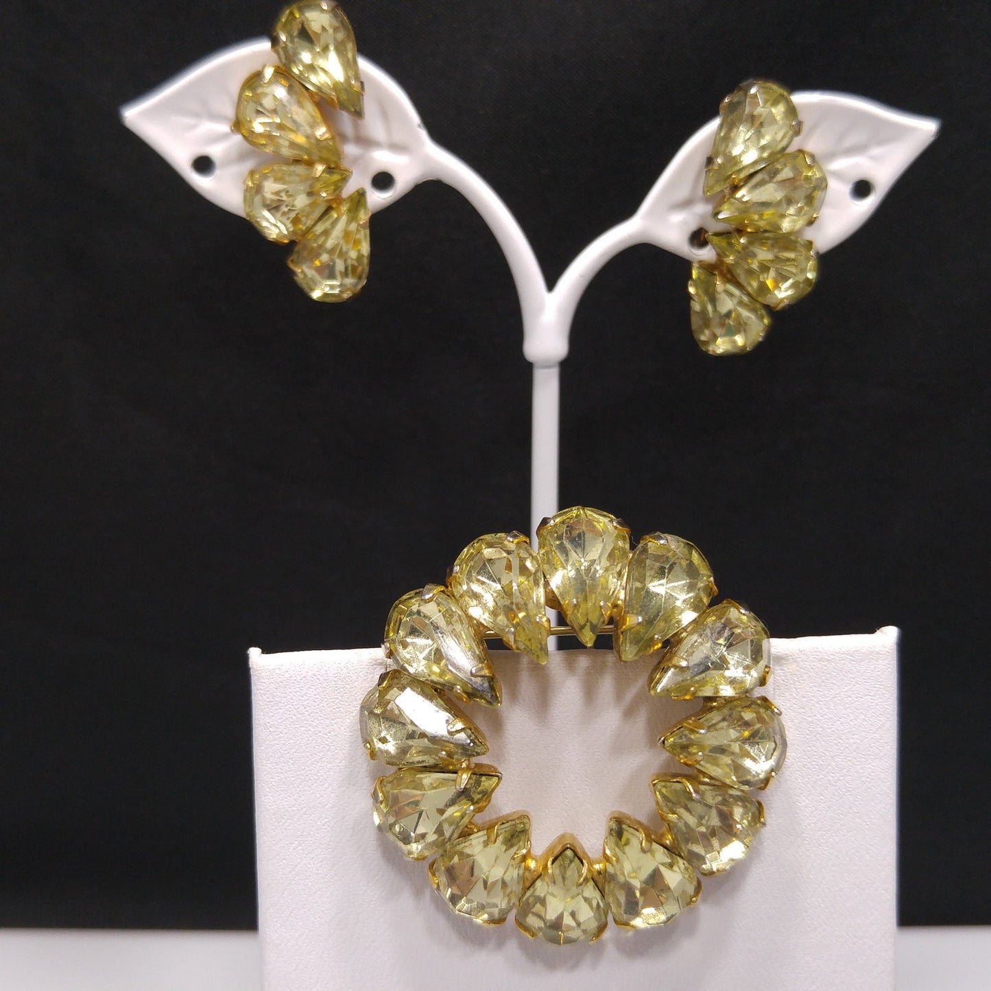 Jonquil Teardrop Rhinestone Brooch & Earrings, Gold Plated, 1950s Vintage Jewelry