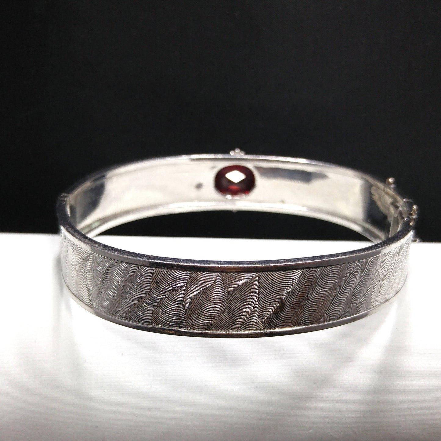 Emerald Cut Red Rhinestone Hinged Bracelet, Silver Tone, 1970s Vintage Jewelry