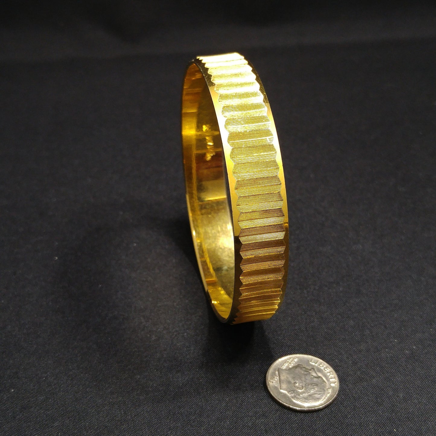 Crown Trifari Gold Plated Bangle Bracelet, Size M, 1960s Vintage Jewelry