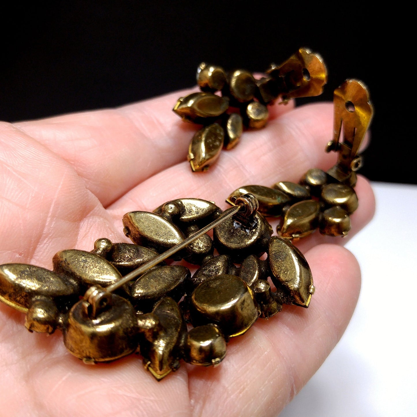 Green Crystal Rhinestone Brooch & Earrings, Aurora Borealis, 1960s Vintage Jewelry