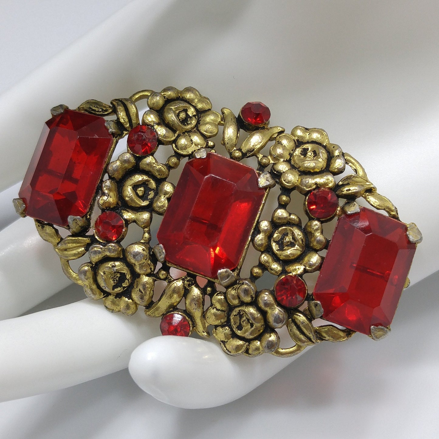 Art Nouveau Red Glass Floral Brooch, Three Red Emerald Cut Stones, 1930s Vintage Jewelry