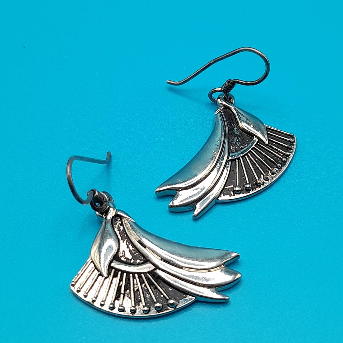 Vintage Laurel Burch Floral Drop Earrings, Rhodium Plated Flowers