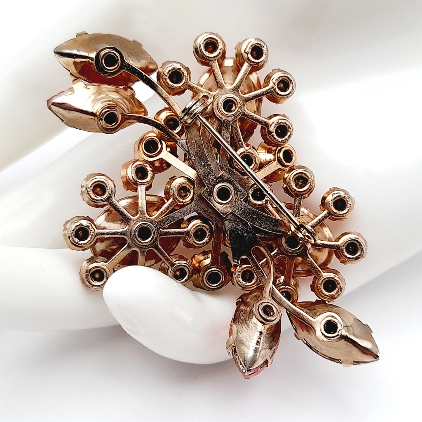 Vintage 1950s Pink Molded Glass Floral Brooch