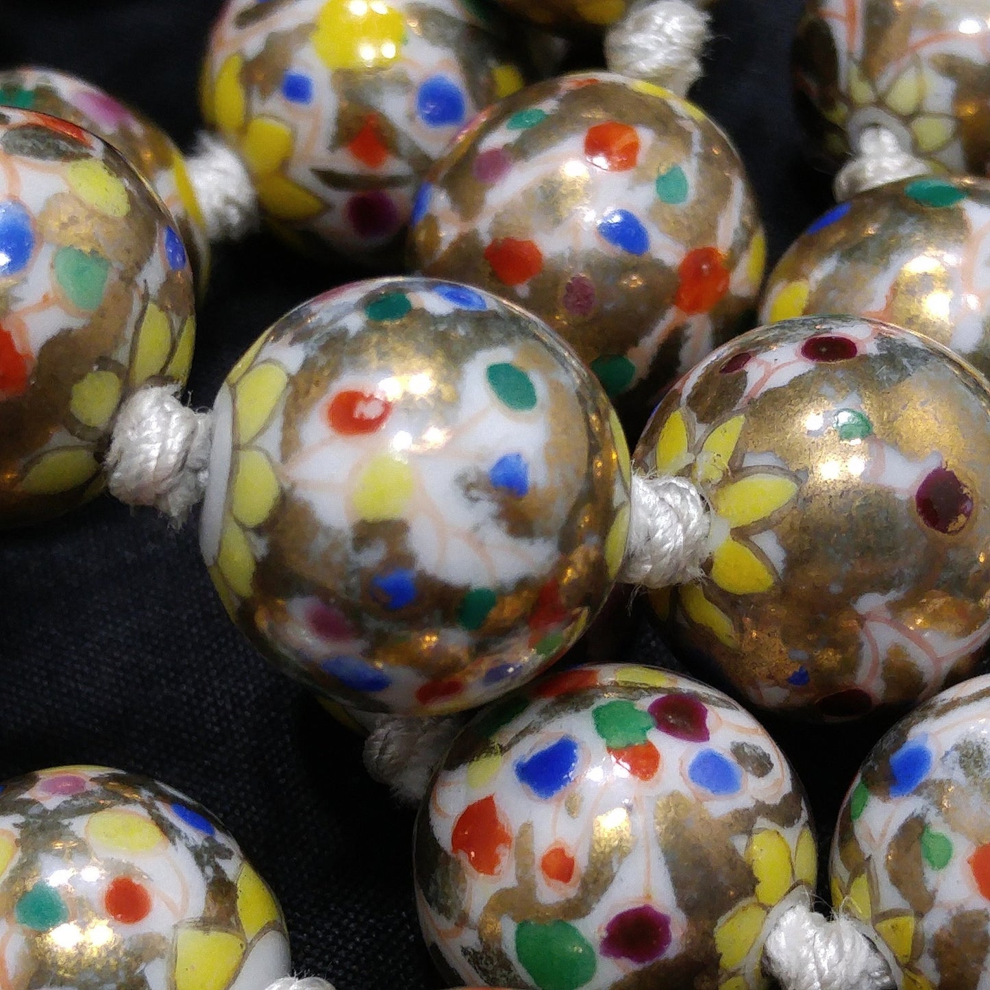 Vintage Chinese Hand Knotted Beaded Necklace, Hand Painted Floral Beads, 1940s Vintage Jewelry