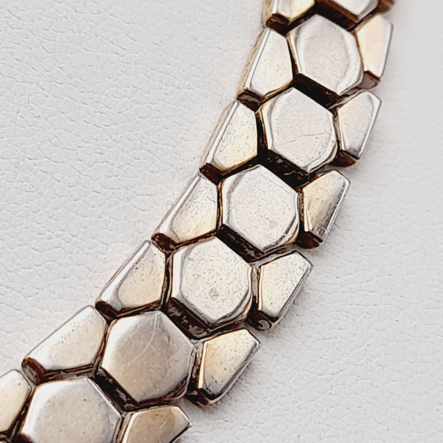 Vintage 1940s Crown Trifari Alfred Philippe Honeycomb 14 Inch Choker Necklace