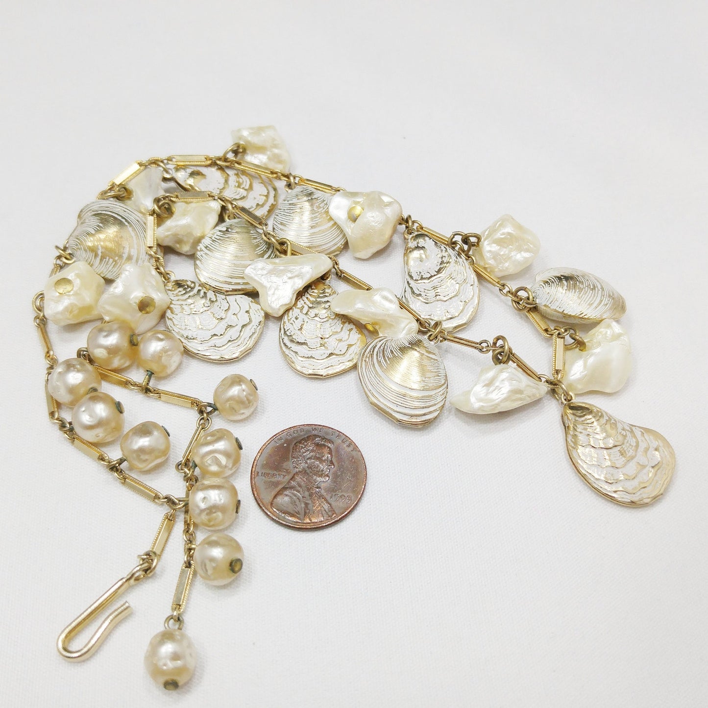 Sea Shell & Faux Pearl Charm Necklace, Gold Tone Chain, 1950s Vintage Jewelry