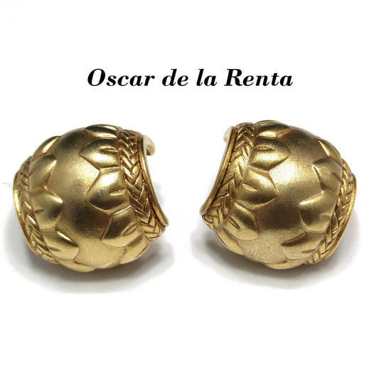 Oscar de la Renta Wide Clip Earrings, Gold Plate, 1980s Vintage Jewelry