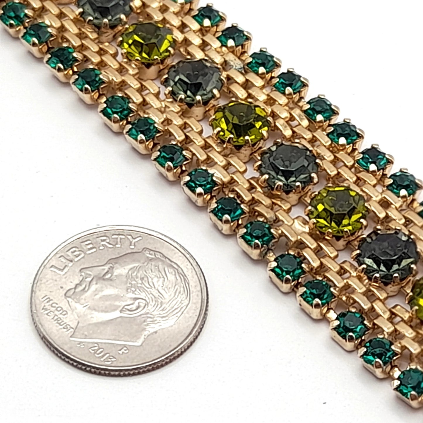 Vintage Weiss Green Rhinestone Mesh Bracelet - Elegant Glamour
