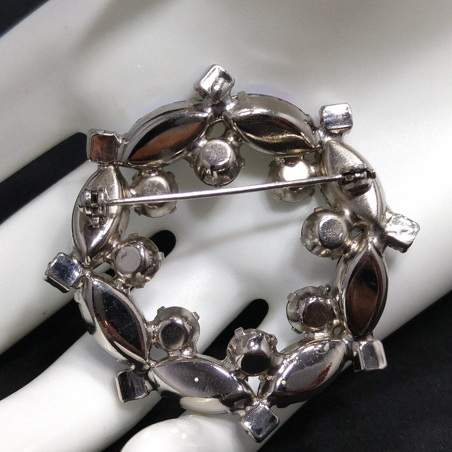Blue Vitrail Rhinestone Wreath Brooch, 1960s Vintage Jewelry, Rhodium Plated