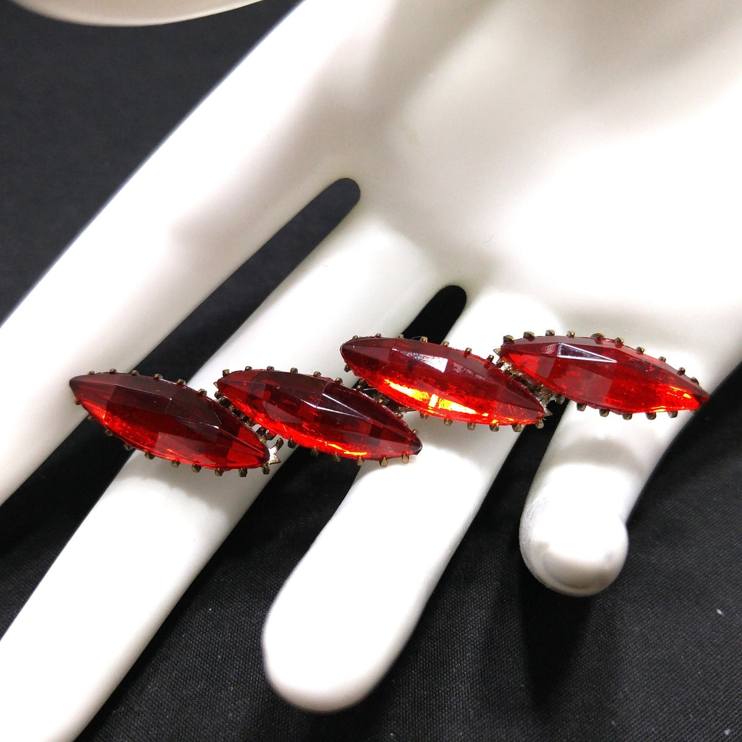 Victorian Red Rhinestone Bar Brooch, Dogtooth Prongs, 1900s Antique Jewelry