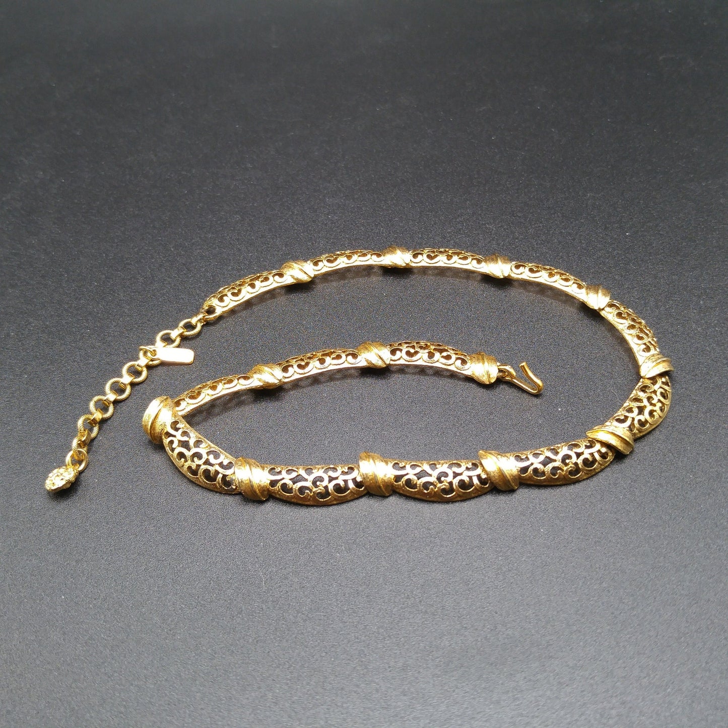 Monet Lacy Link Choker Necklace, Gold Plated, 1960s Vintage Jewelry