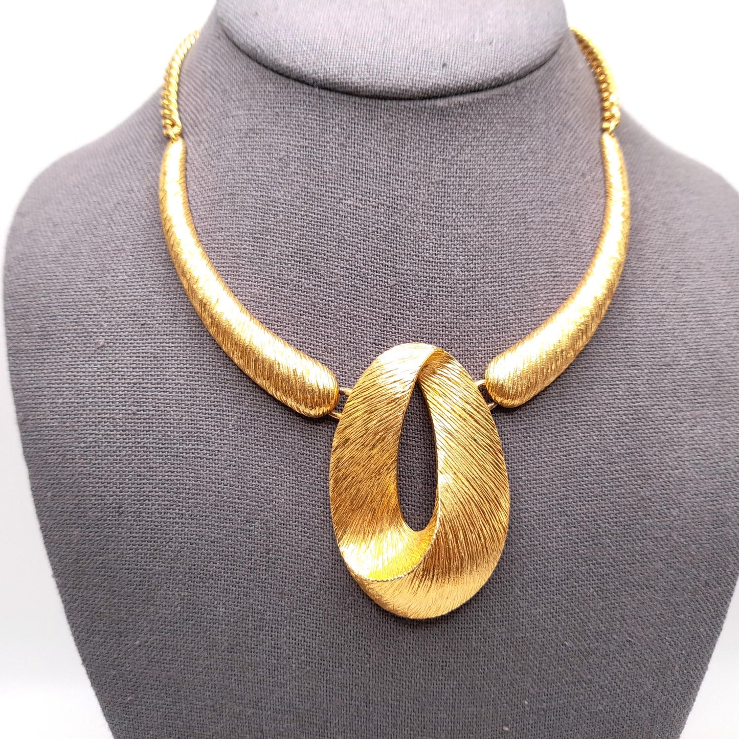 Piscitelli Gold Plated Pendant Necklace, Made in USA, Vintage Jewelry