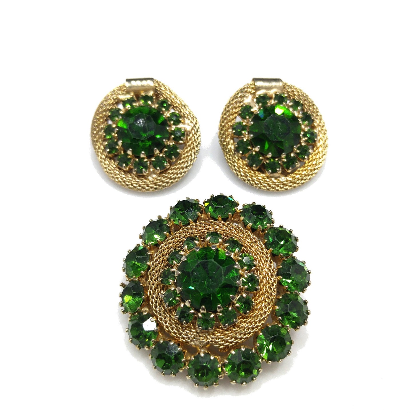 Weiss 1950s Emerald Green Rhinestone Brooch & Earrings Set – Gold Mesh Design