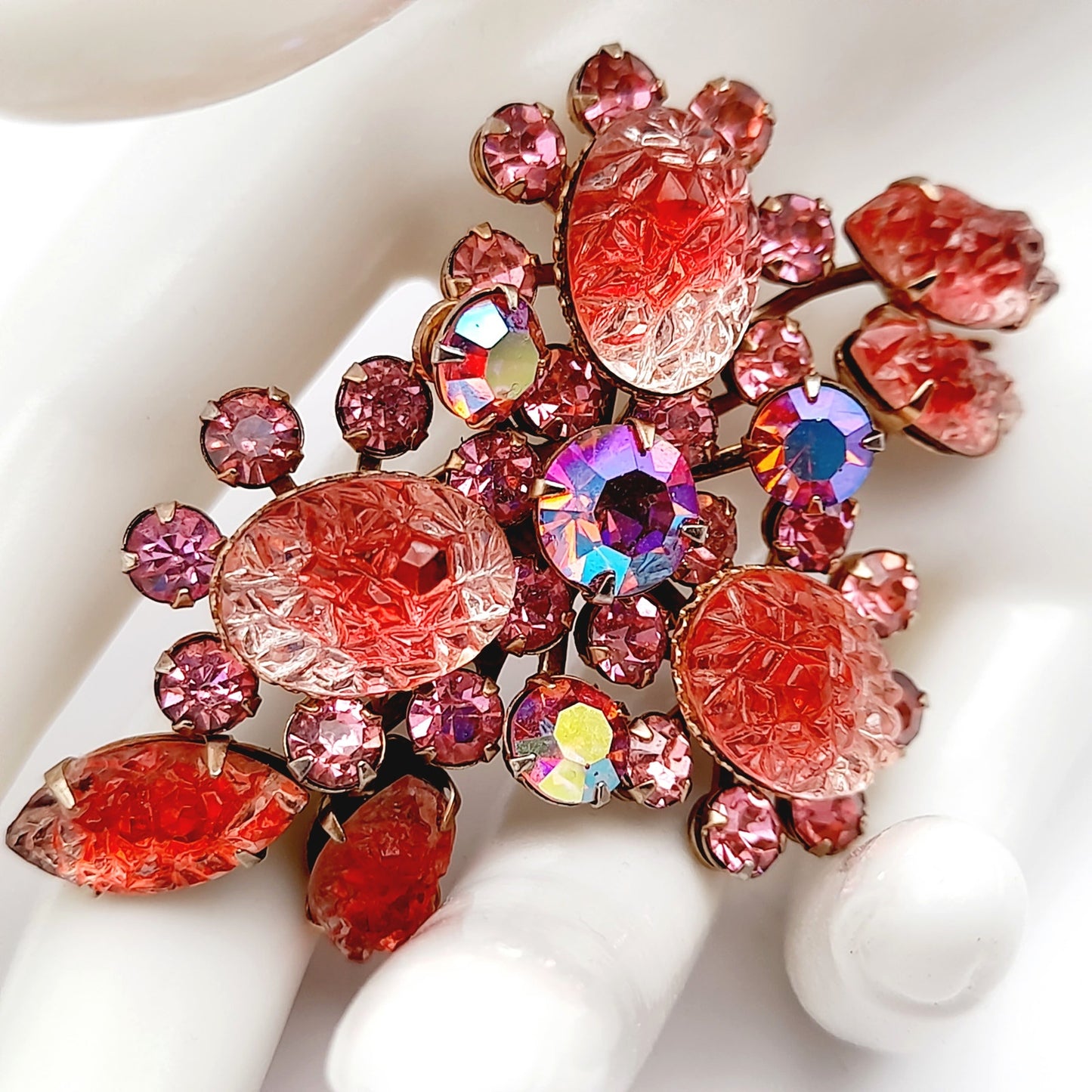 Vintage 1950s Pink Molded Glass Floral Brooch