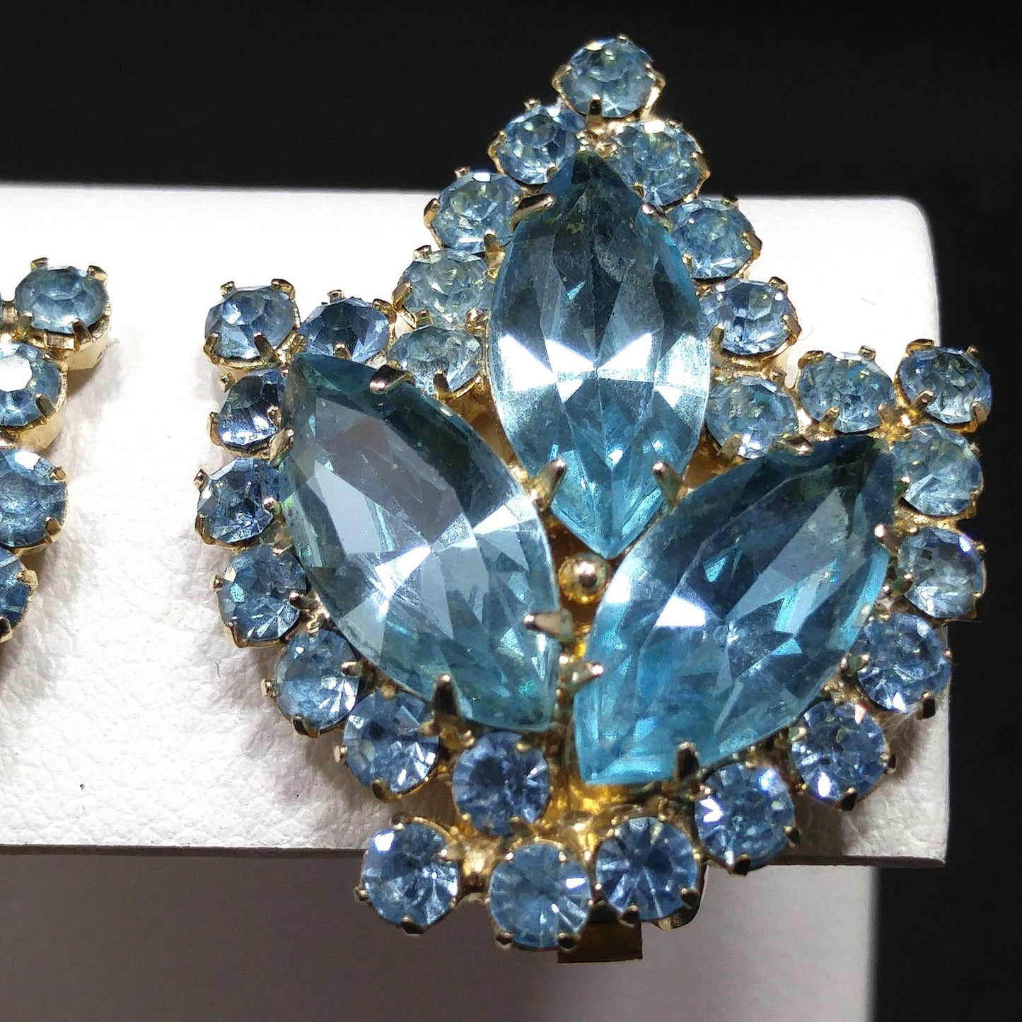 Weiss Light Blue Rhinestone Clip Earrings, Gold Plated, 1960s Vintage Jewelry