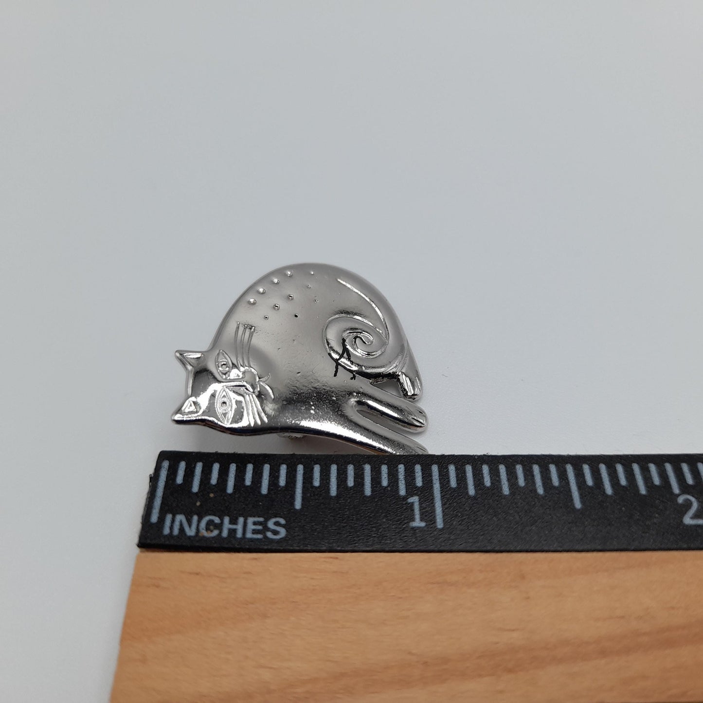 Vintage Laurel Burch Cat Brooch, Rhodium Plated, 1980s Vintage Jewelry