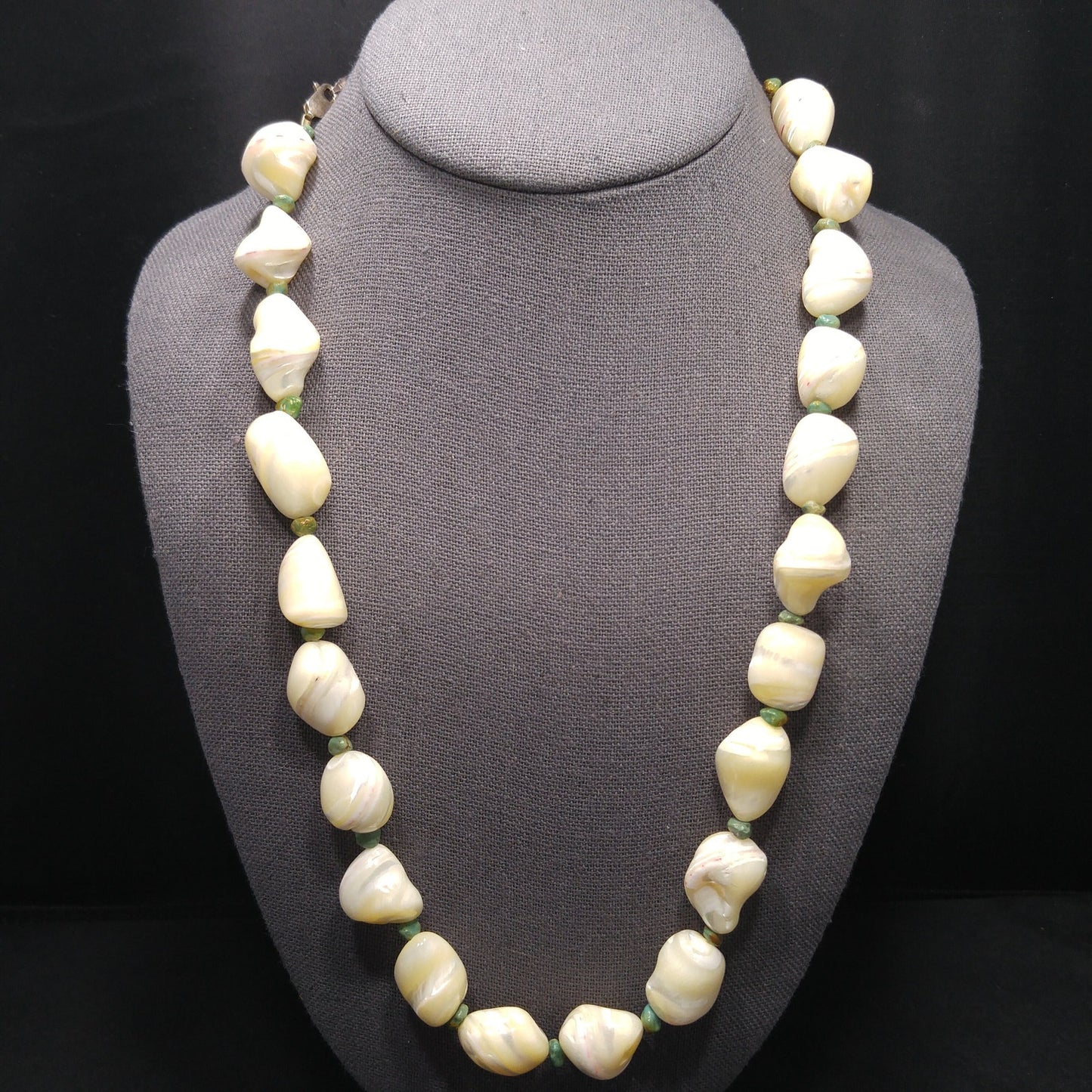Beaded Shell Chrysoprase Necklace, Sterling Silver Italy, 1980s Vintage Jewelry