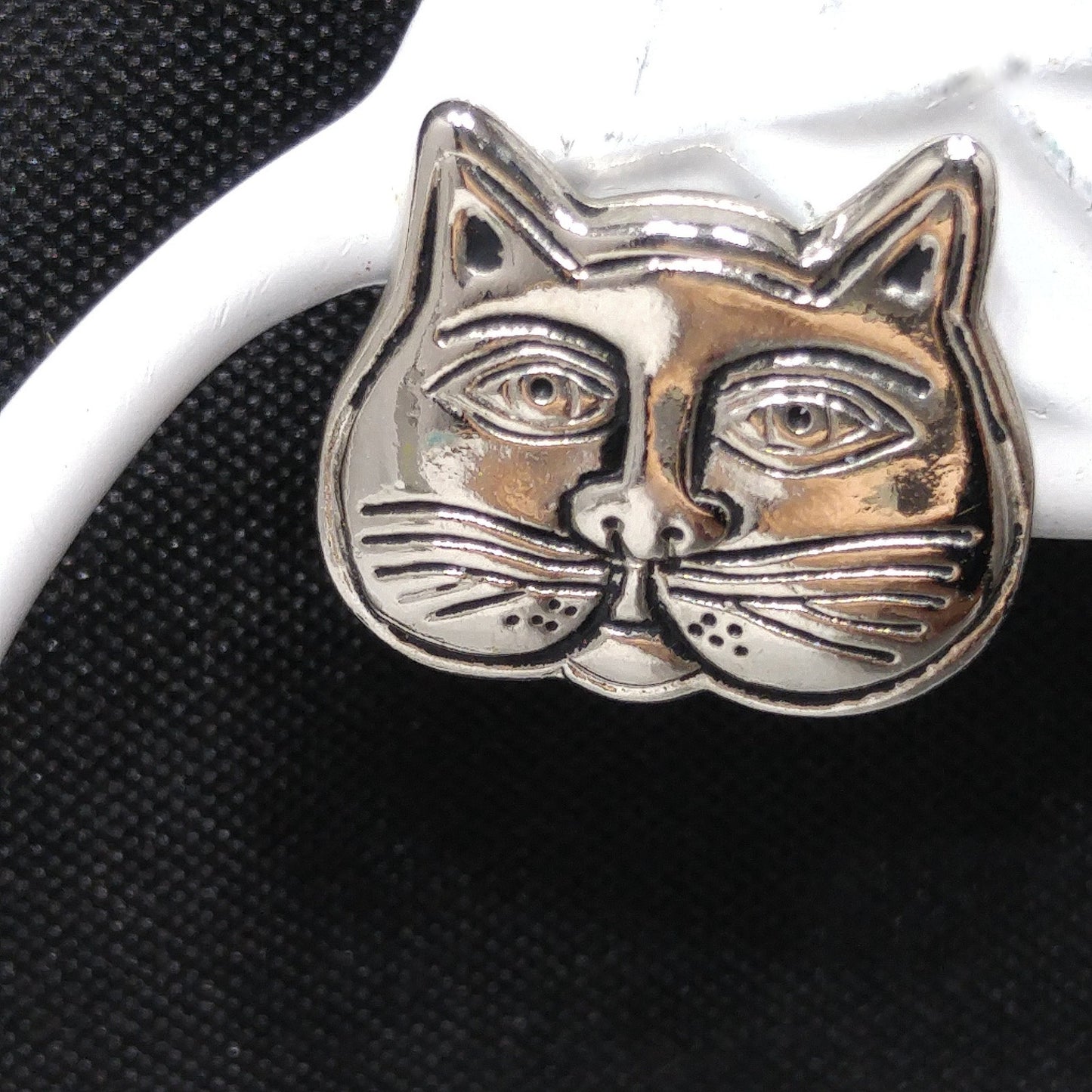 Laurel Burch Cat Brooch & Earrings, Rhodium Plated, 1980s Vintage Jewelry