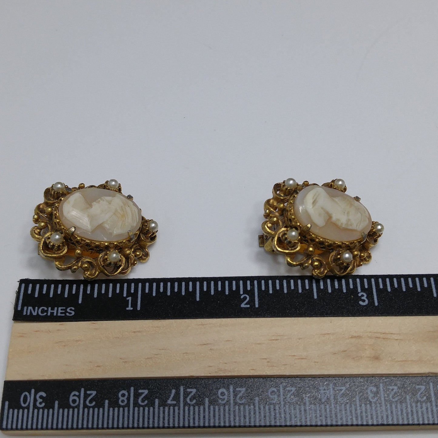 Florenza Cameo Clip Earrings, Hand-carved Shell, Gold Plated, 1950s Vintage Jewelry