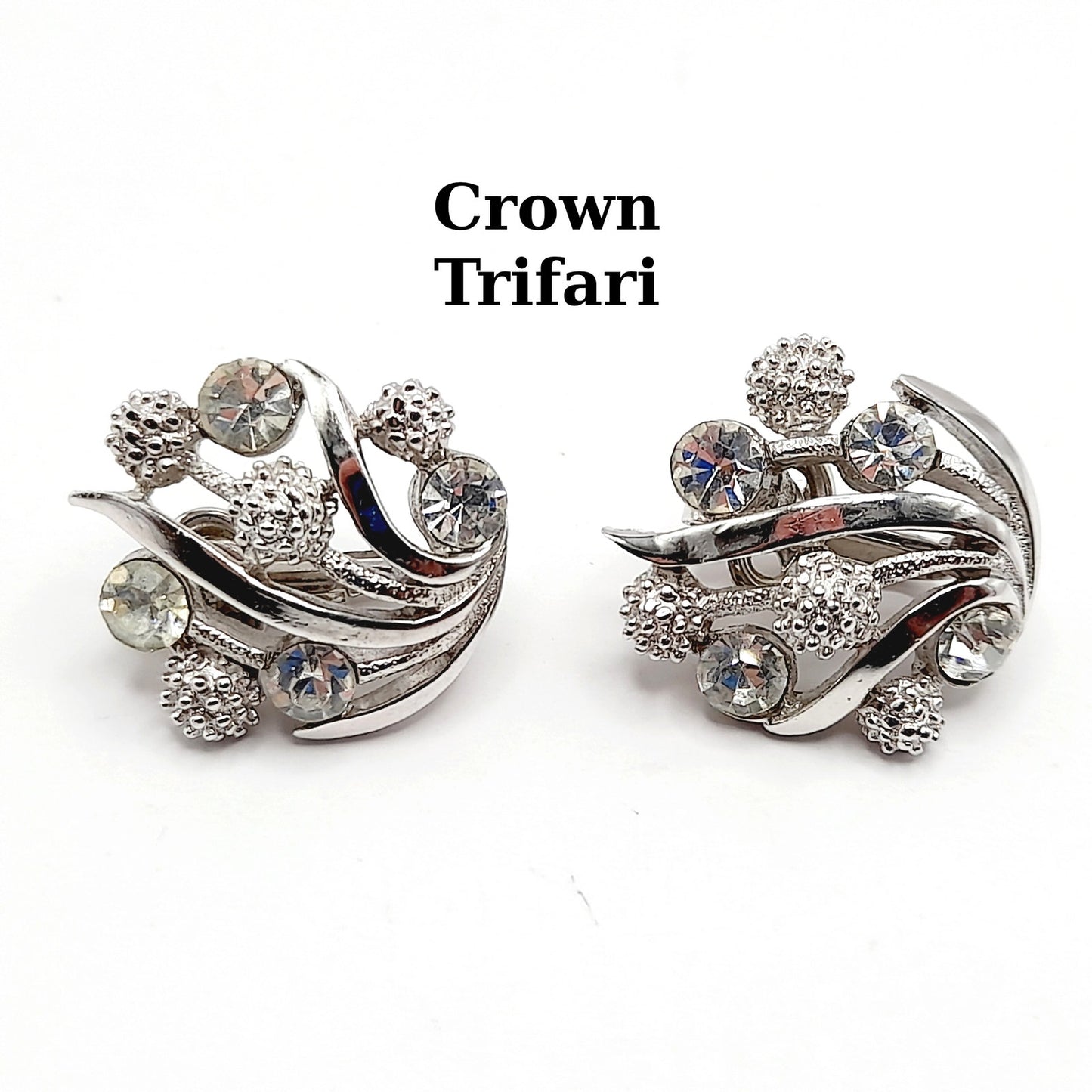 Vintage Crown Trifari Rhinestone Clip Earrings – Rhodium Plated Mid Century Jewelry