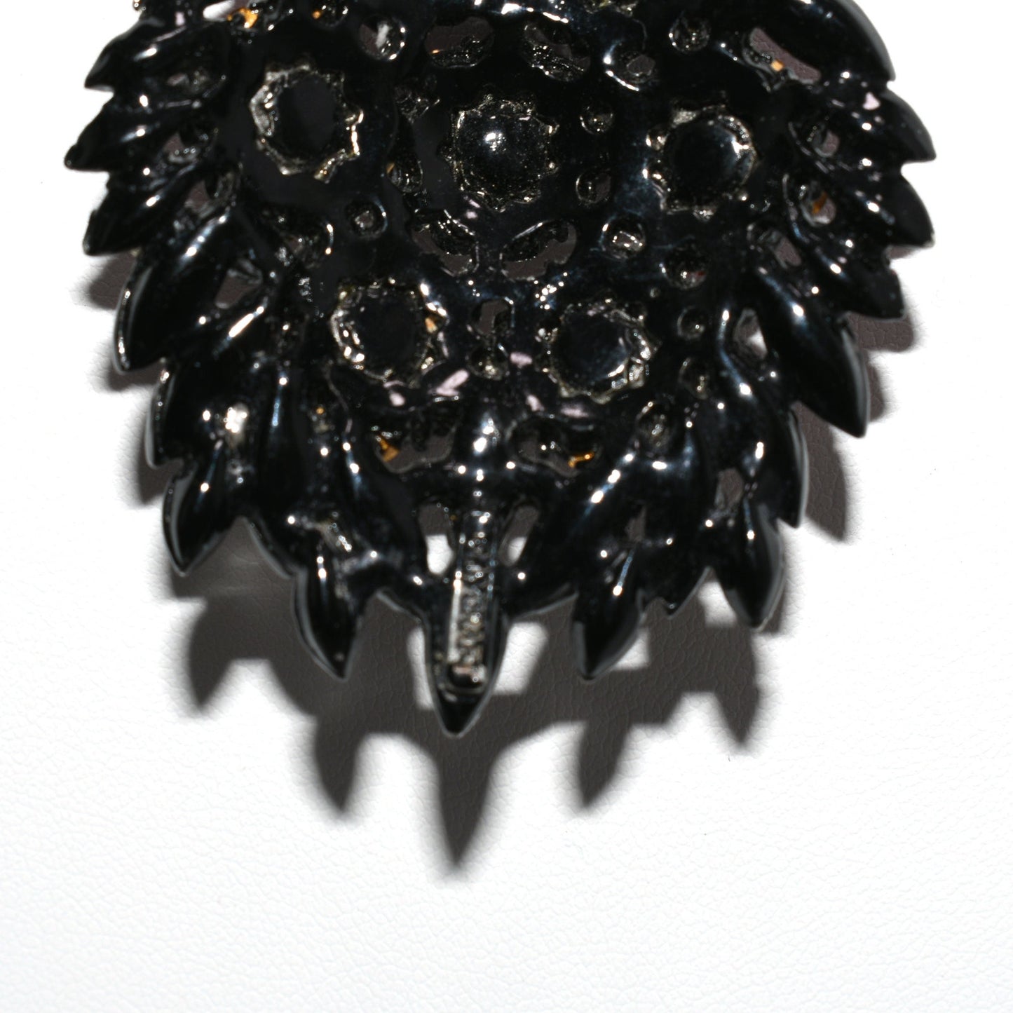 Rare Hollycraft Red Rhinestone Pendant Necklace, Black Enamel Japanned, 1950s Vintage Jewelry
