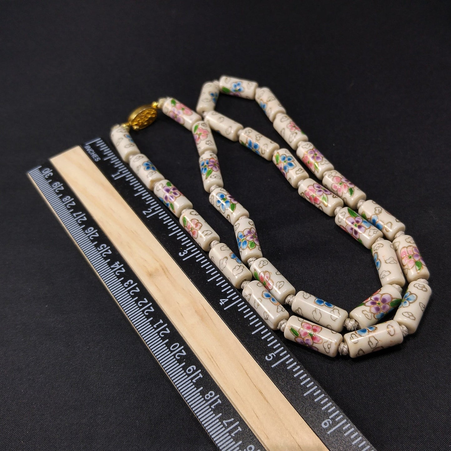 Vintage Chinese Imported Hand Knotted Beaded Necklace, 1960s Hand Painted