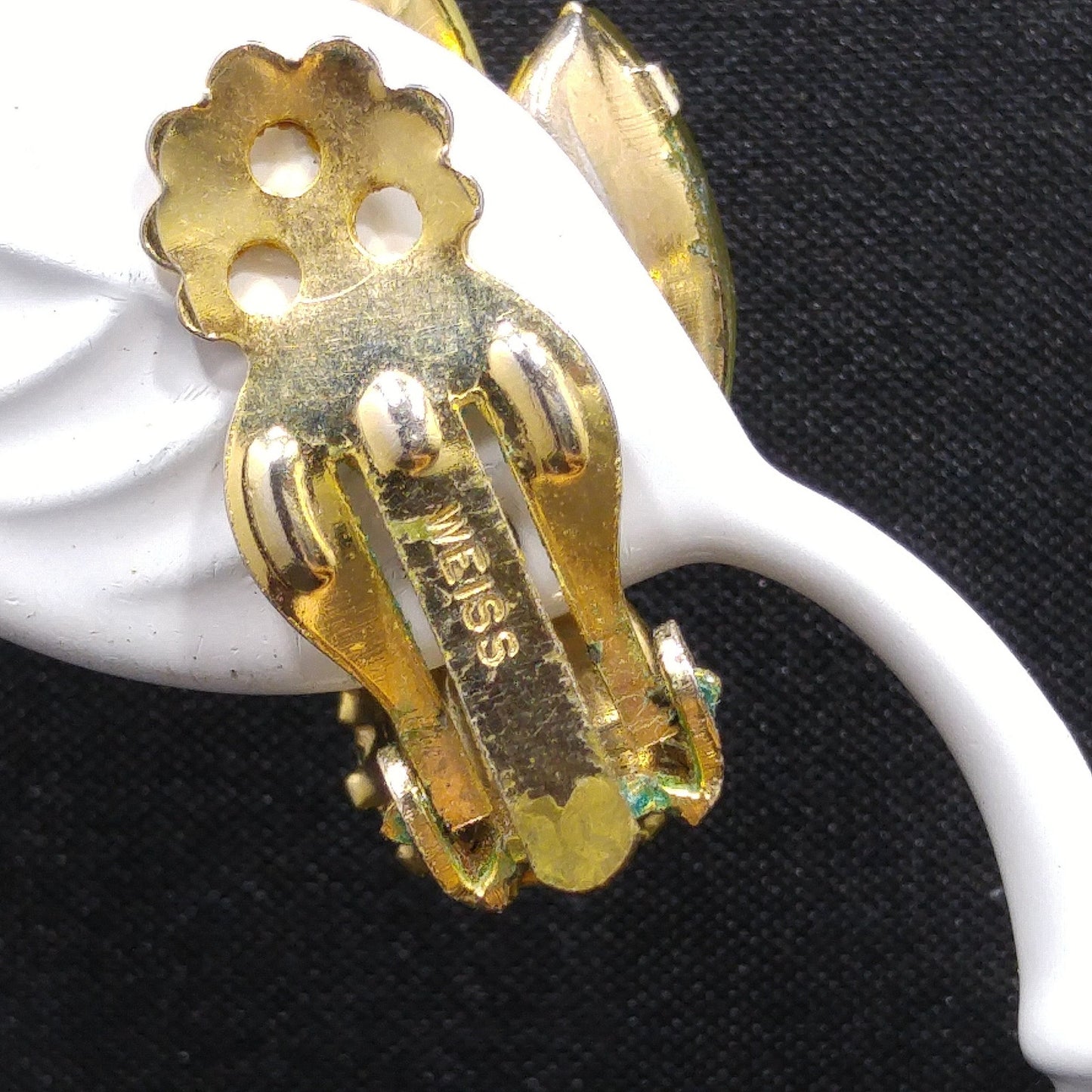 Weiss Yellow Enamel Jonquil Rhinestone Clip Earrings, Gold Plated, 1950s Vintage