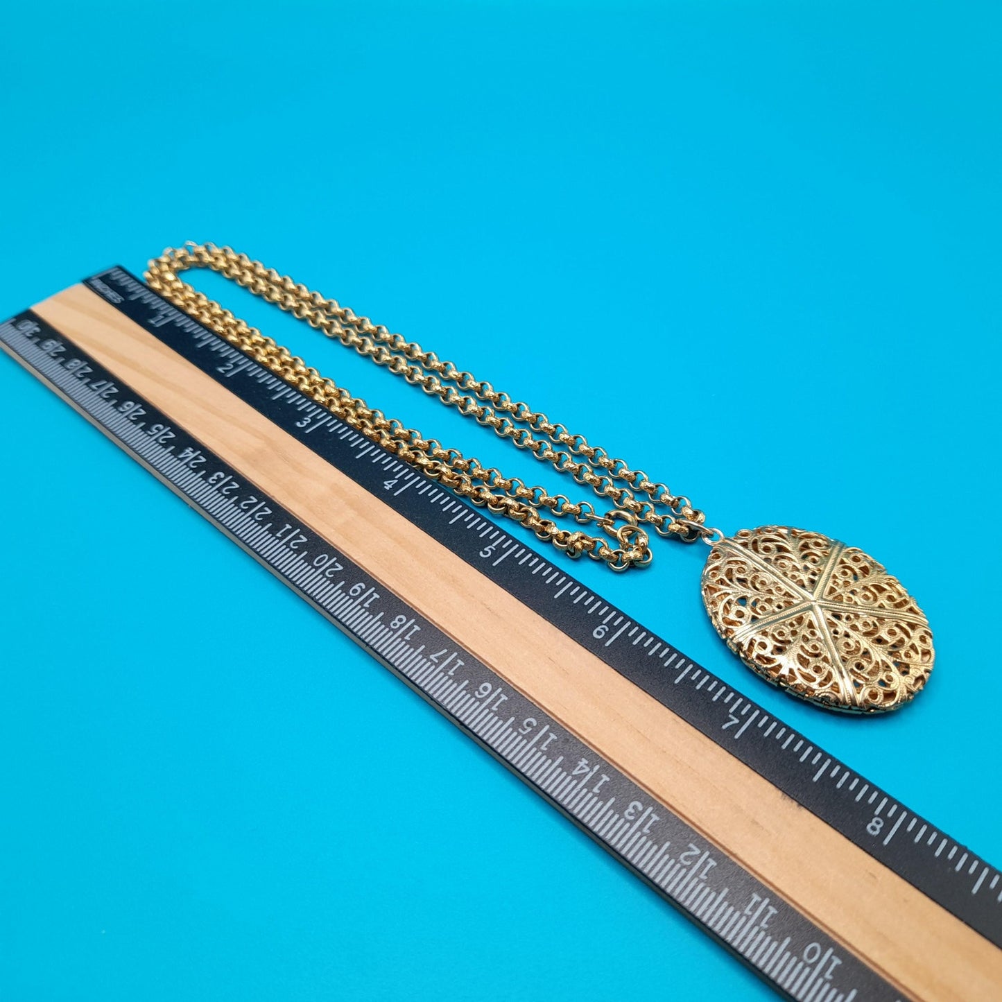 Vintage Filigree Locket Pendant Necklace, 24", Two Photo Locket, 1960s Jewelry