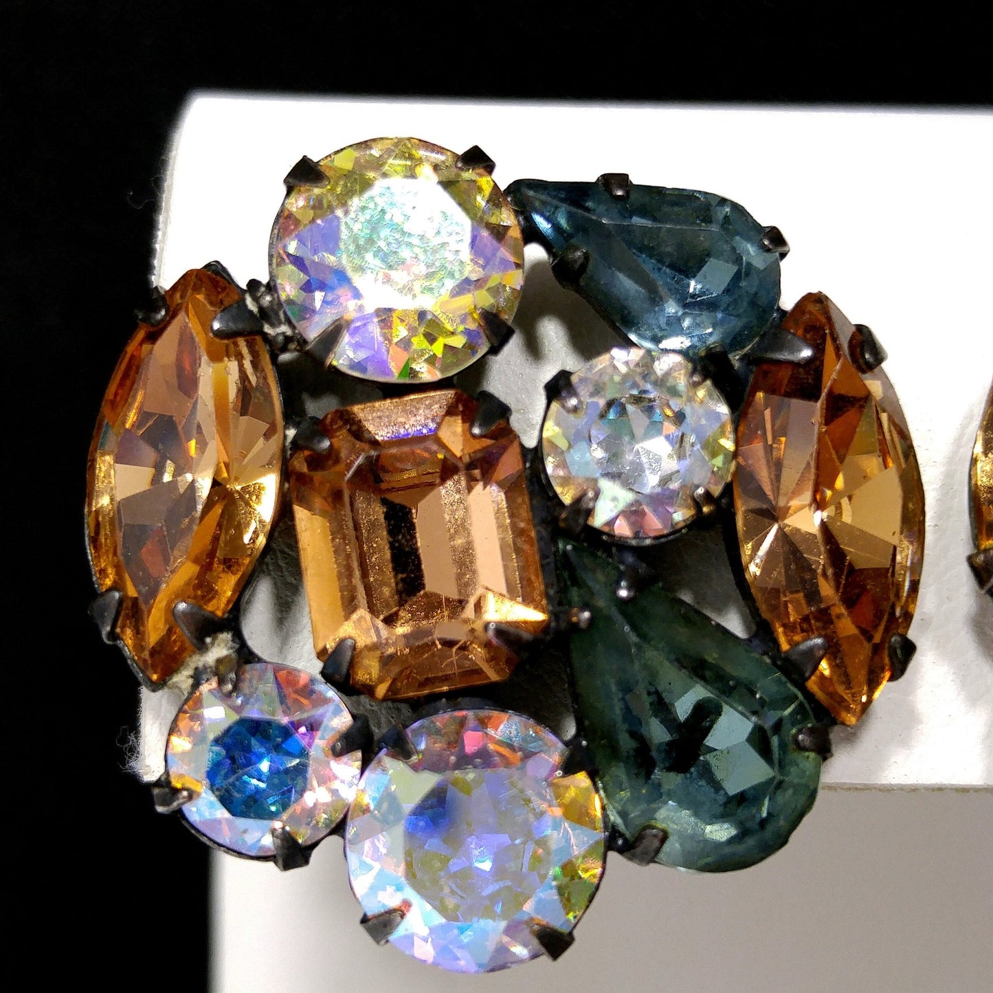 Weiss Blue Green Topaz Rhinestone Earrings, Clip Antique Gold Plate, 1950s Vintage