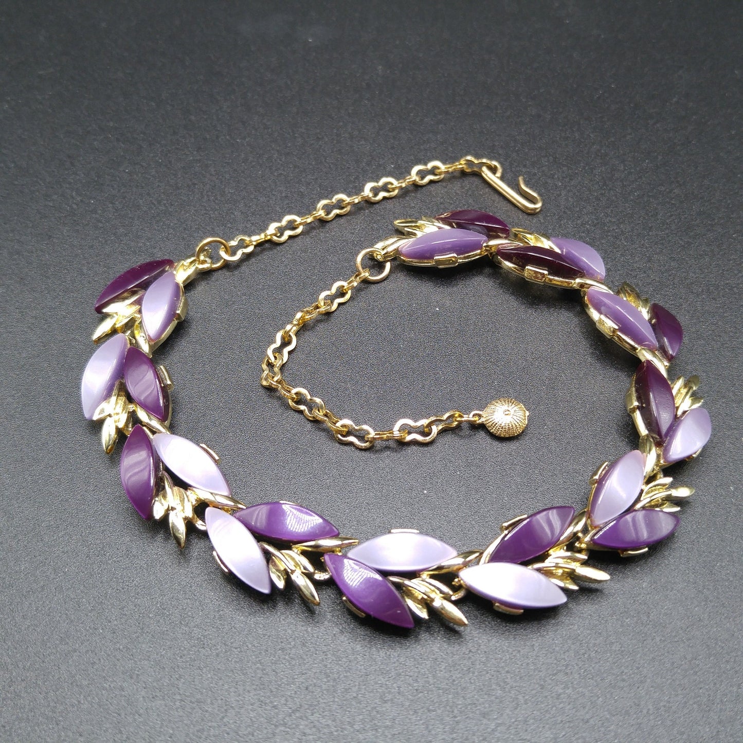 Purple Lavender Lucite Choker Necklace, Mid-Century, Gold Tone, 1950s Vintage Jewelry