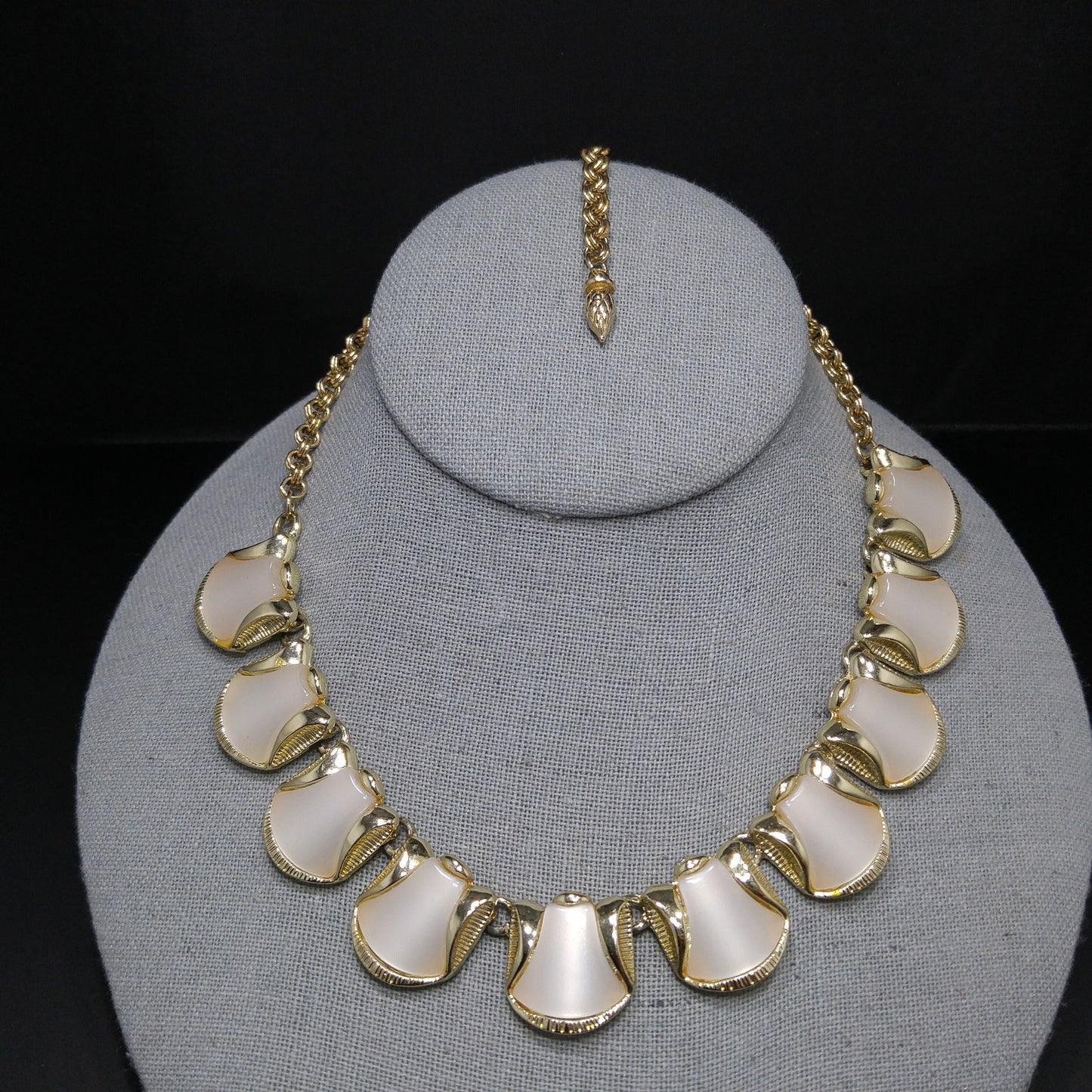 Mid-Century White Moonglow Choker Necklace, Gold Tone, 1950s Vintage Jewelry