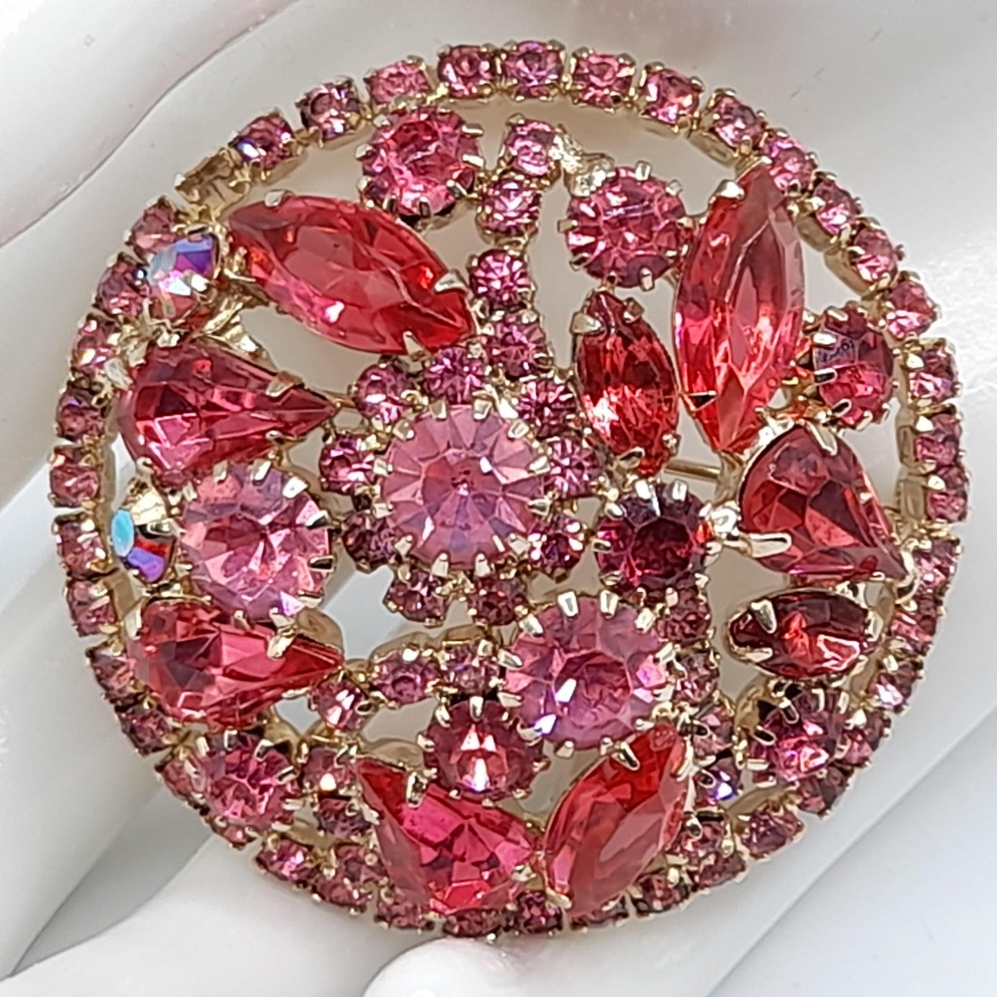 Vintage Unsigned Weiss Pink Rhinestone Brooch, Gold Plated, 1960s