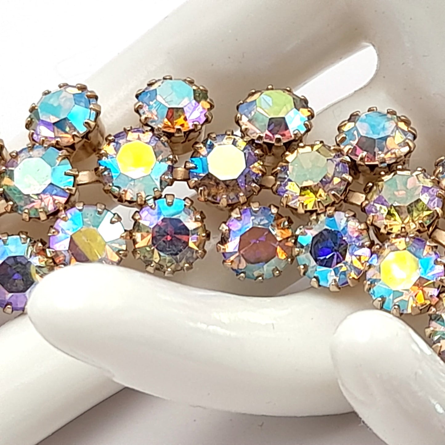 Vintage Weiss Aurora Borealis Rhinestone Bracelet Gold Plated