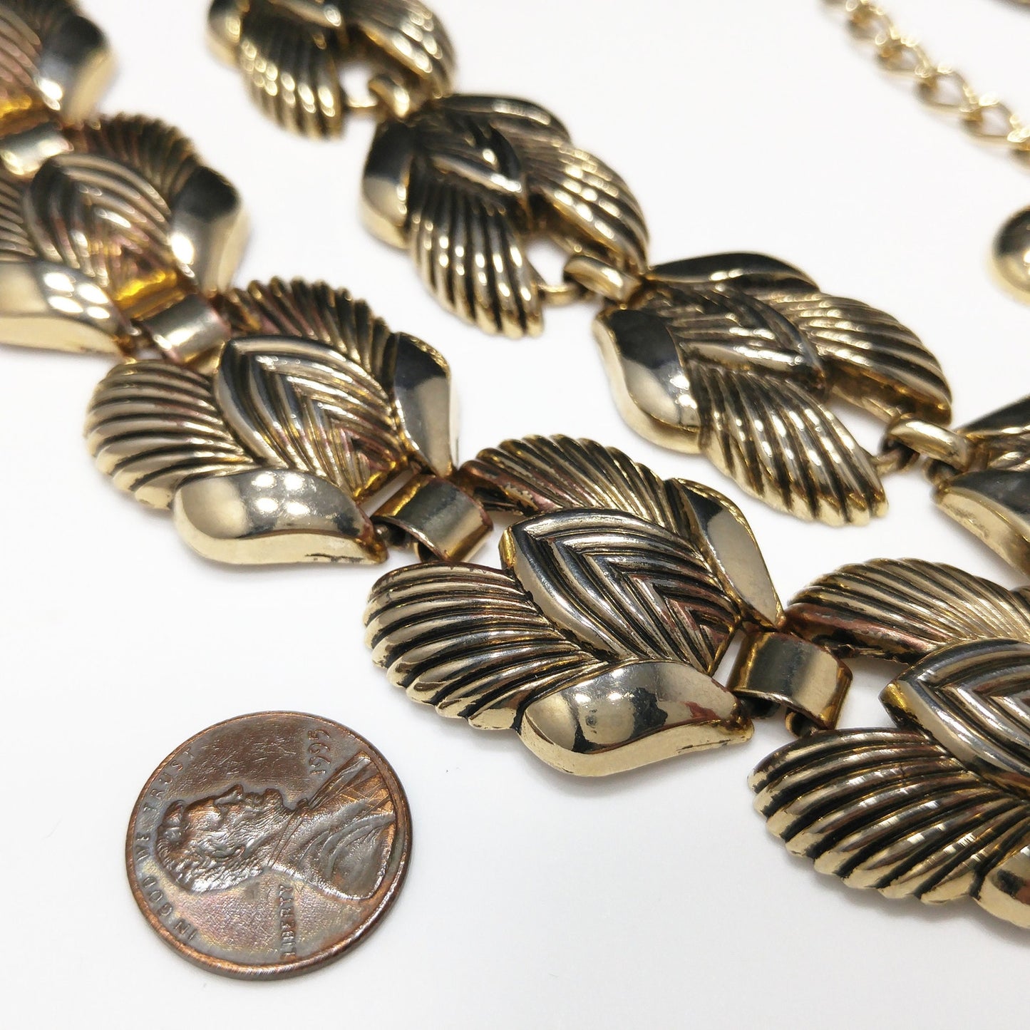 Vintage 1960s Gold Tone Leaf Link Necklace Bracelet Set Mid Century Unsigned