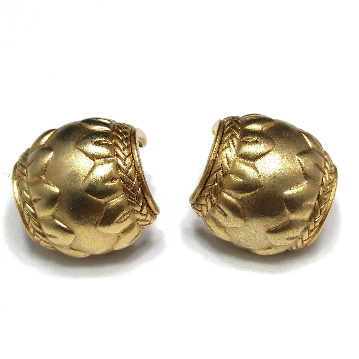 Oscar de la Renta Wide Clip Earrings, Gold Plate, 1980s Vintage Jewelry