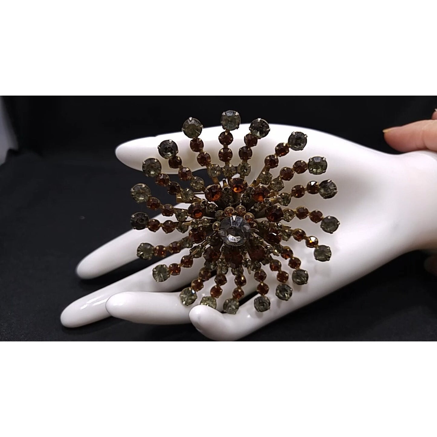 Vintage 1950s Rhinestone Flower Brooch Large Gray Topaz Floral Burst Pin