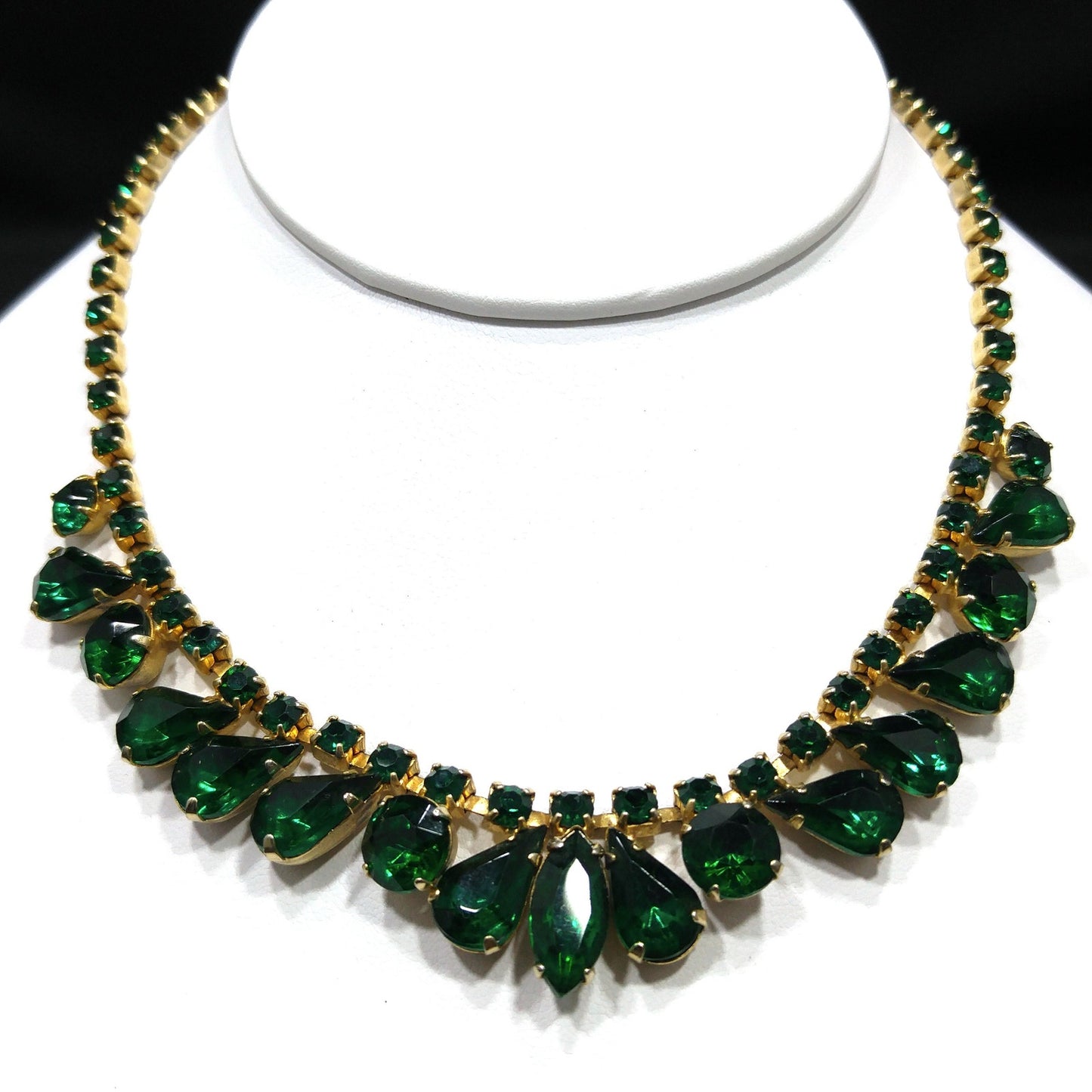 Vintage Emerald Green Rhinestone Choker Necklace, Gold Plated, 14 3/4 Inches, 1960s Vintage Jewelry