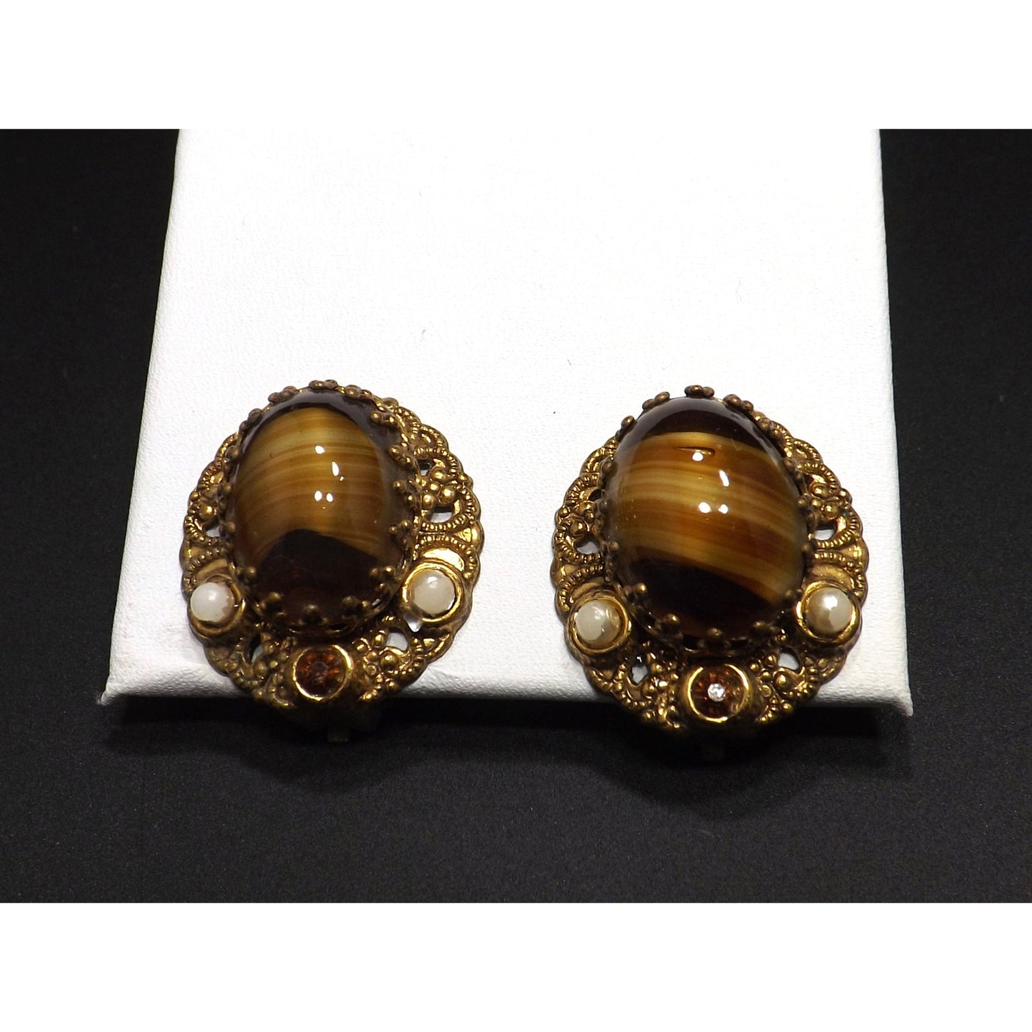West Germany Art Glass Clip Earrings, Filigree Background, 1950s Vintage Jewelry