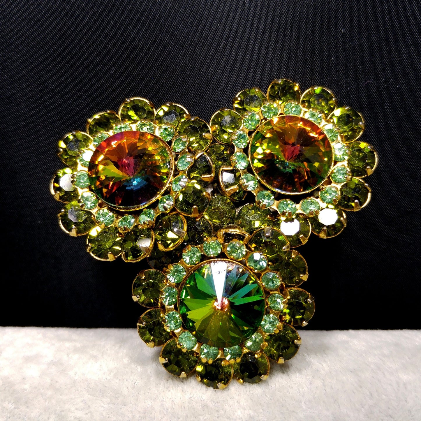 Green Watermelon Rivoli Rhinestone Brooch, Uranium Glass Rhinestones, 1960s Vintage Jewelry