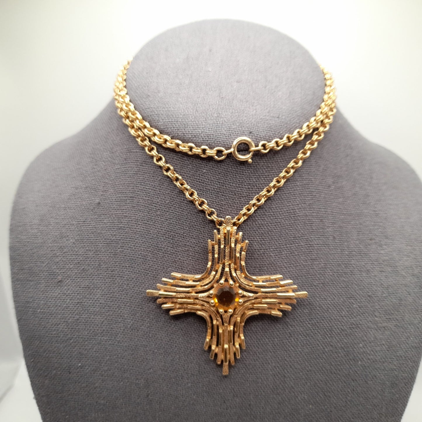 Vintage Sarah Coventry 1970s Yellow Rhinestone Cross Pendant Necklace