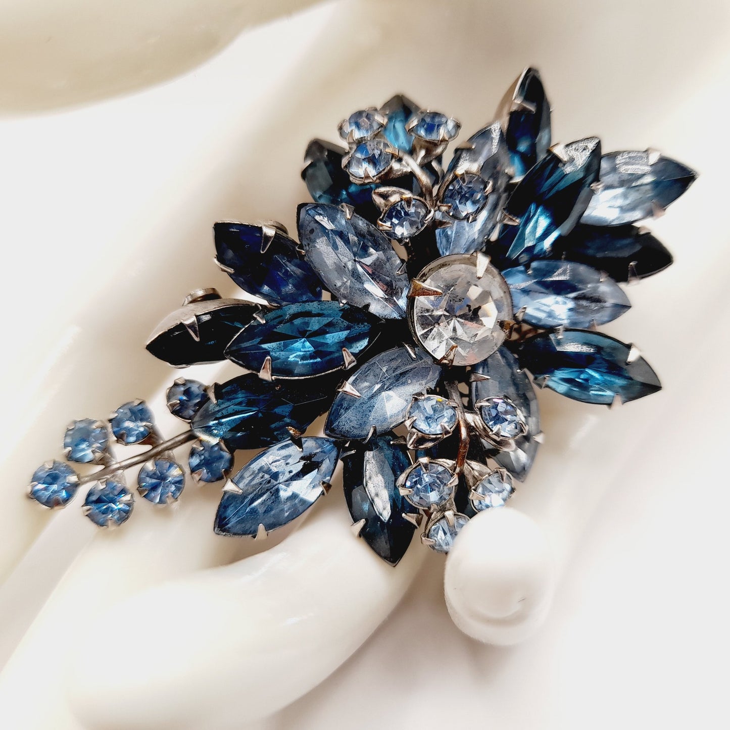 Vintage Blue Rhinestone Floral Spray Brooch, Sapphire Clear Stones, 1950s Jewelry