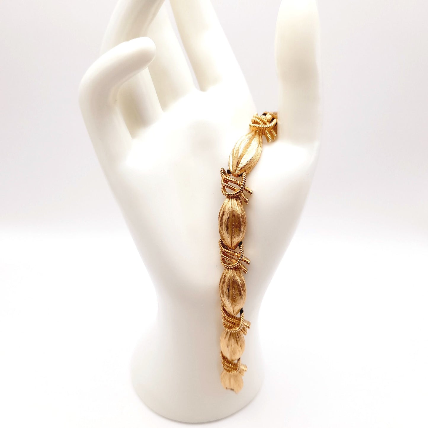 Vintage Crown Trifari Ribbon Gold Plated Bracelet, 7 1/8 Inches