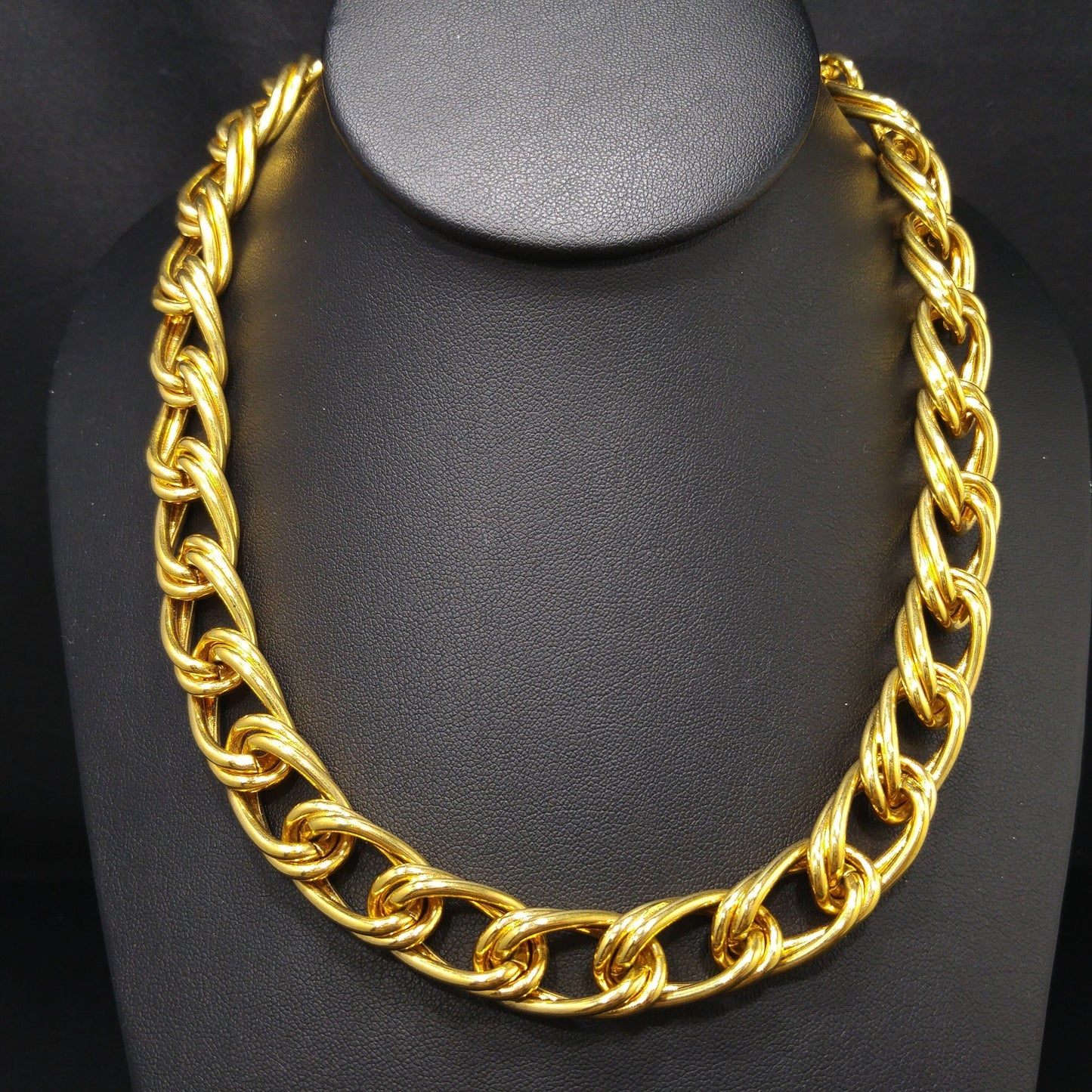 Monet Double Loop Chain Necklace, Gold Plated, 1980s Vintage Jewelry