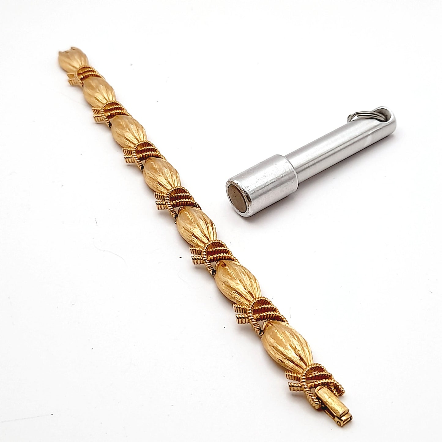 Vintage Crown Trifari Ribbon Gold Plated Bracelet, 7 1/8 Inches