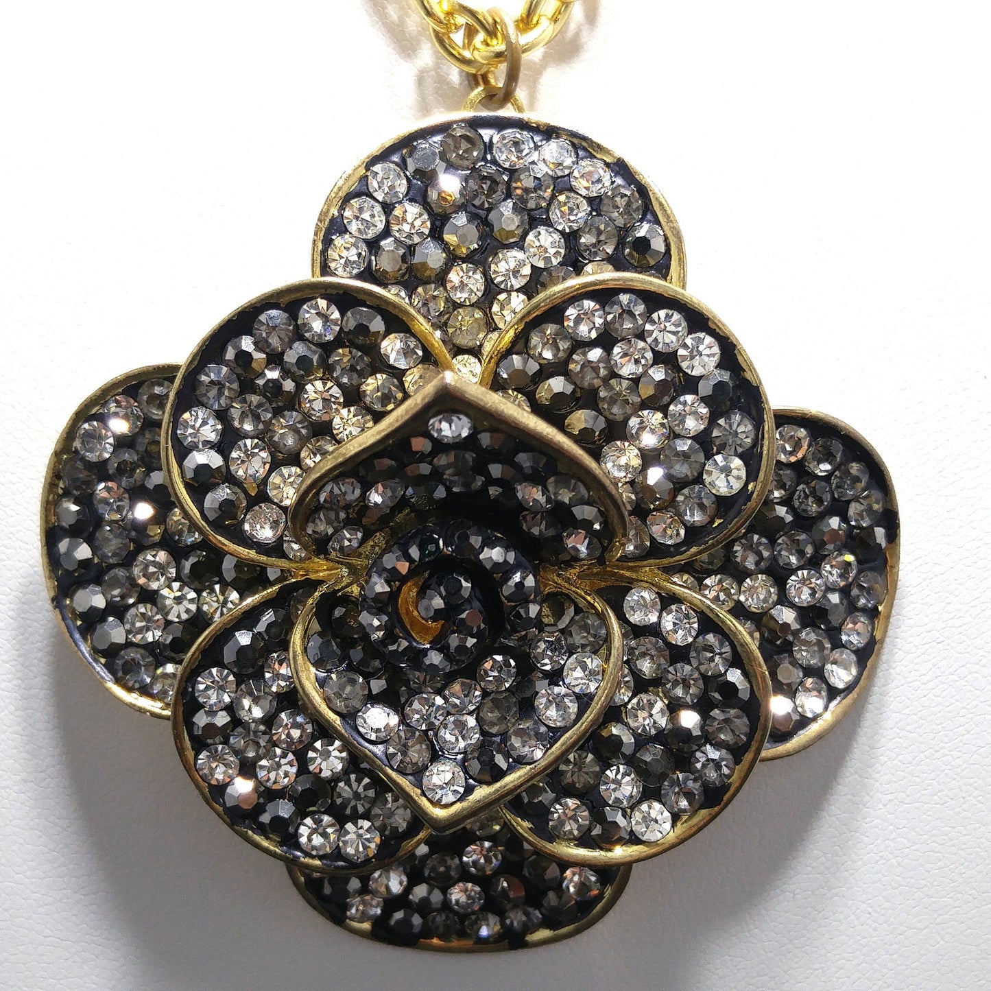 Austrian Crystal Flower Pendant Necklace, Gold Plated, 1980s Vintage Jewelry