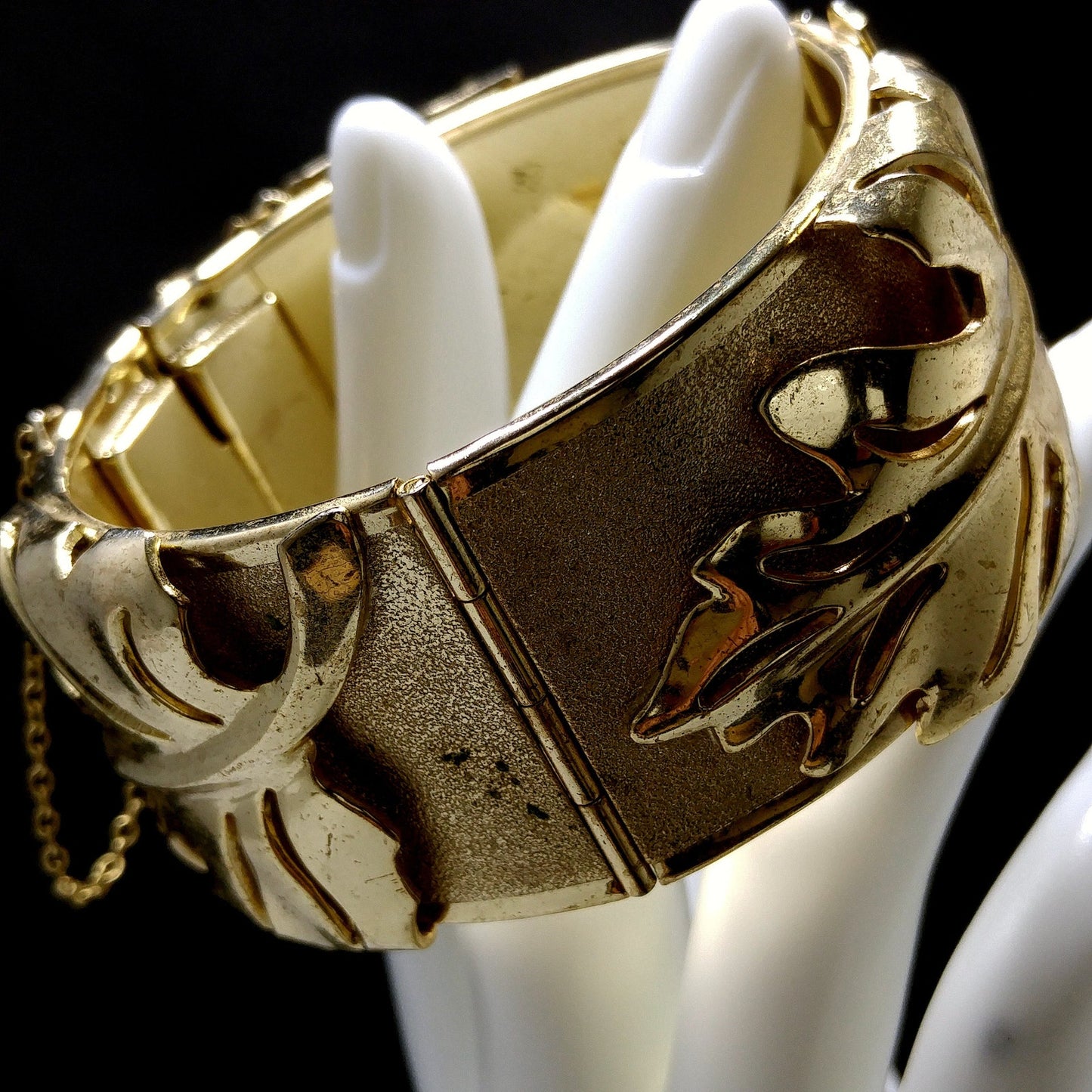 Whiting & Davis Gold Plated Leaf Bracelet, Hinged Wide Clamper, 1950s Vintage Jewelry